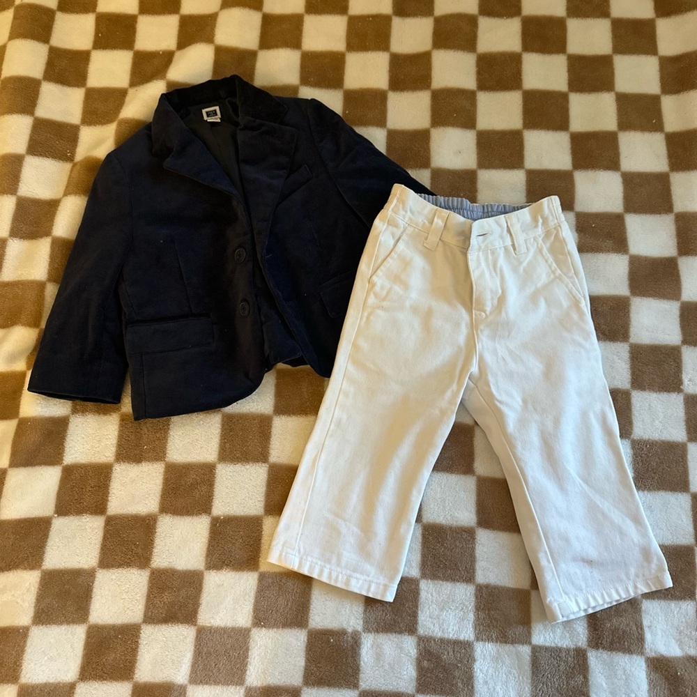 Janie and Jack Boys Velvet Navy Blazer and White Pants Set